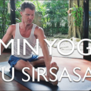 1 Minute Yoga-Janu Sirsasana